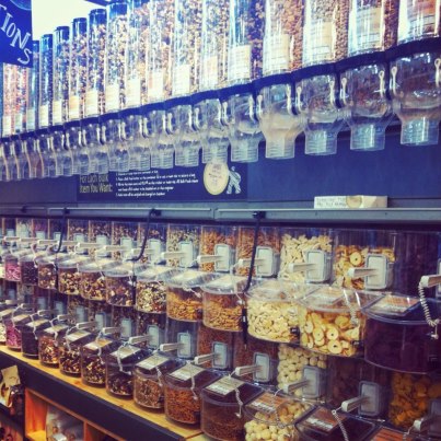 549798_556500397695681_1845647724_n